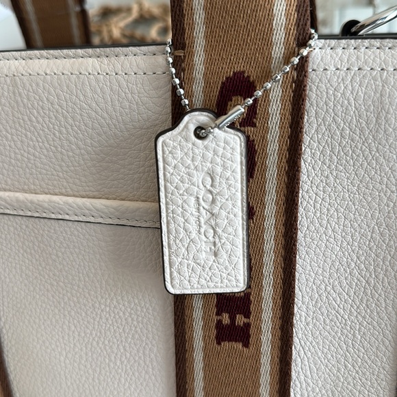 NWT | Coach Smith Tote Bag 24 in Chalk Multi - Picture 8 of 16